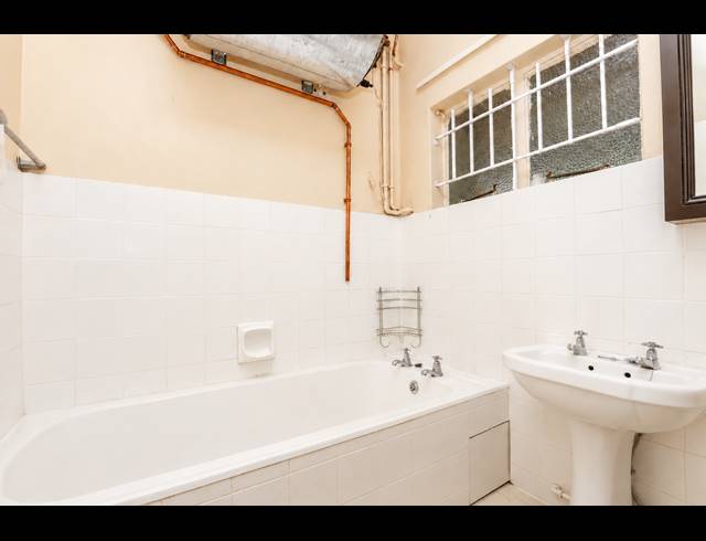 1.5 BEDROOM APARTMENT FOR SALE IN MORNINGSIDE